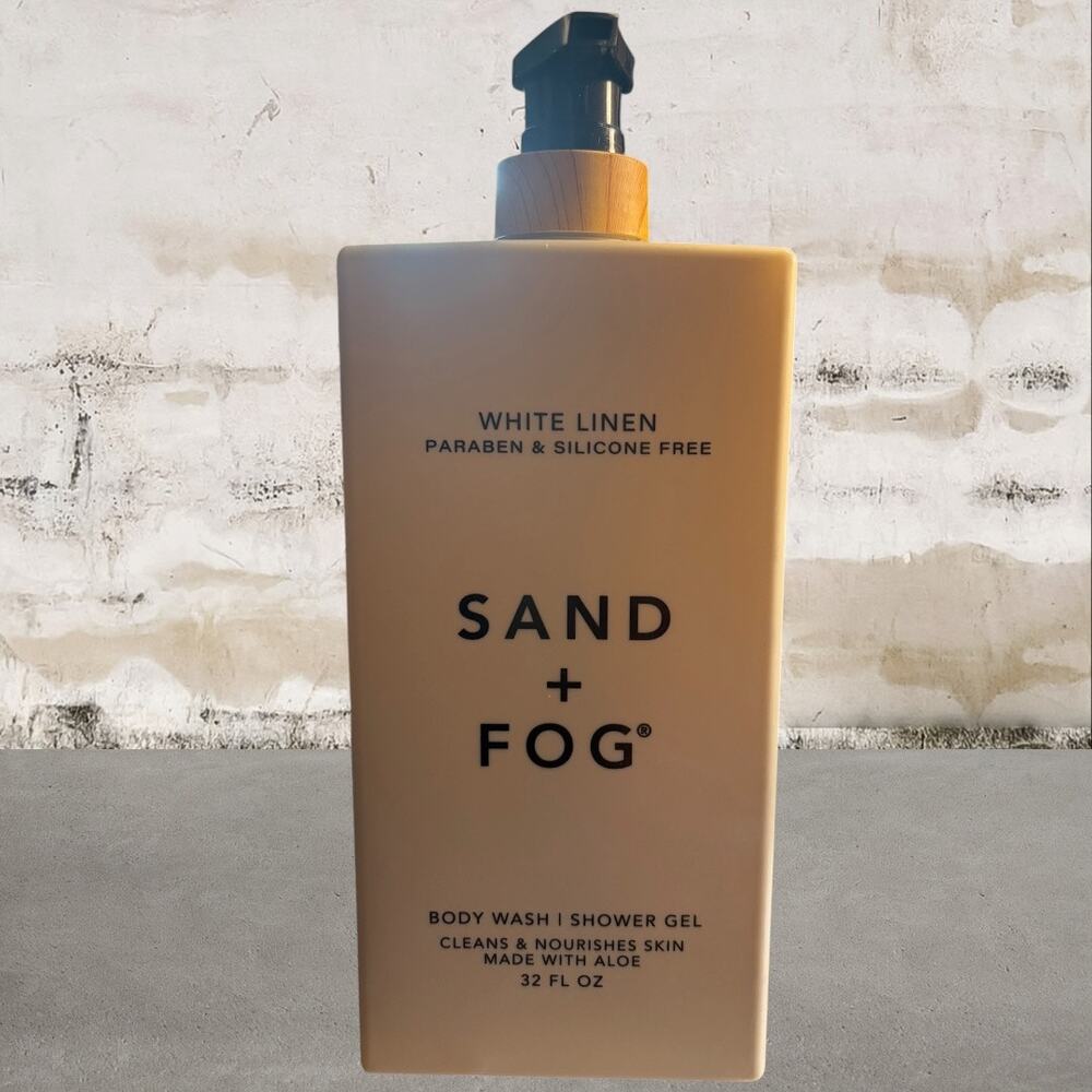 Sand + Fog White Linen 32 oz Body Wash NEW